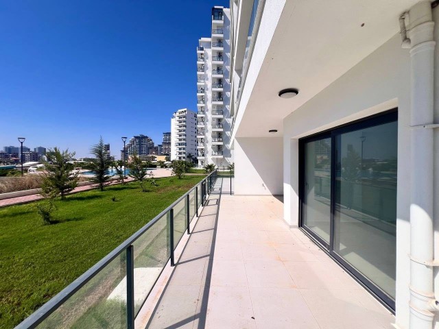 İskele Long Beach – Caesar Resort 4 Dıdus’ta Havuz Manzaralı 1+0 Satılık - Fotoğraf 2