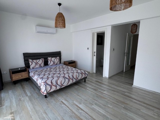 GİRNE’DE 3+1 FULL EŞYALI SATILIK DAİRE