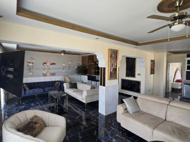 Ultra Lüks Muhteşem Deniz Manzaralı Jakuzili Penthouse - Fotoğraf 4