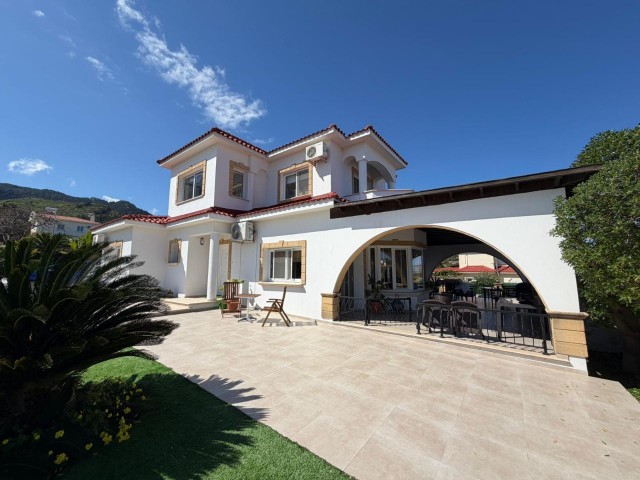 Satılık 4+1 Müstakil Villa - Fotoğraf 3