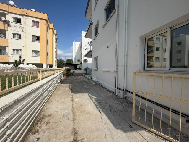 Gönyelide Zemin kat geniş 3+1 daire bahçe/garaj yeri daireye ait - Fotoğraf 3