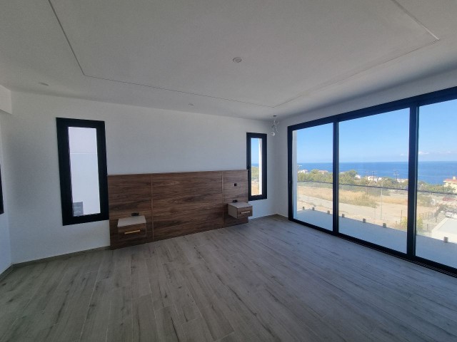 Infınıty Havuzlu Deniz Manzaralı Yeni Bitmiş Lüks 3+1 Müstakil Villa - Fotoğraf 4