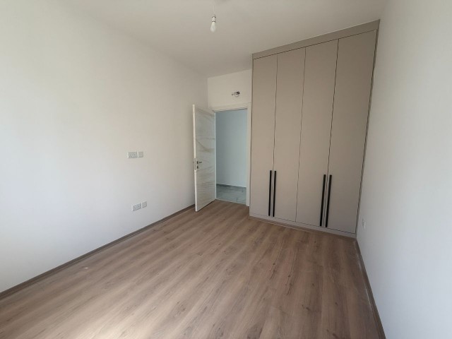 Lefkoşa Ortaköy’de Hastane Çemberinde Türk Koçanlı 3+1 Satılık Daire - Fotoğraf 3