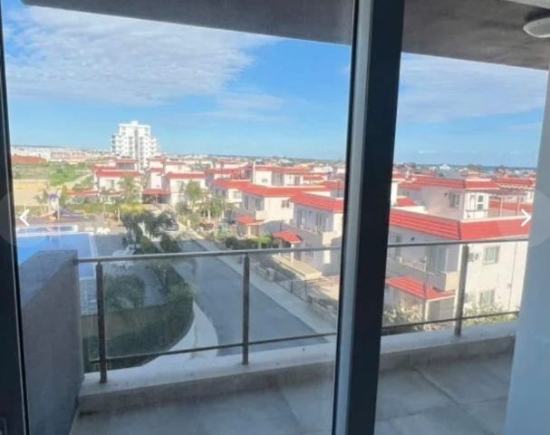 E30 - Devir dahil sea view 2+1 acil satılık ıskele Long Beach Full Eşyalı sıfır/ E30 - Вид на море, 2+1, пирс, Лонг-Бич, срочная продажа, включая переоформление, полностью меблирована, совершенно новая. - Fotoğraf 2