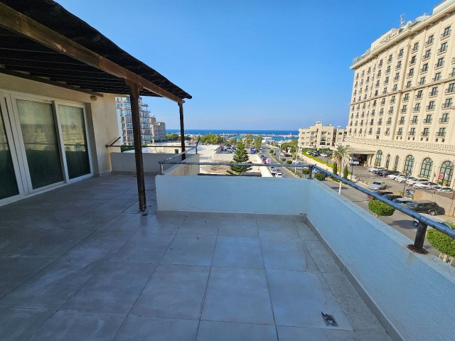 Satılık 2+1 Türk Koçanlı Penthouse Girne Merkez - Fotoğraf 3