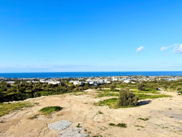 Girne Edremit'de Villa Yapımına Uygun Satılık Geniş Arsalar - Fotoğraf 2