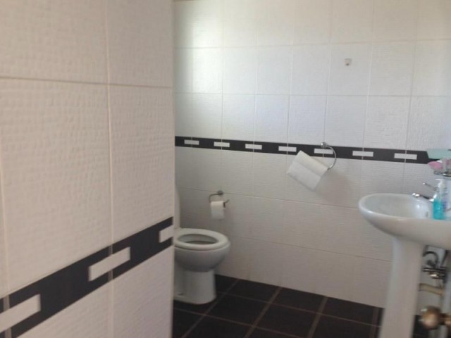 Kıbrıs Lefkoşa Göçmenköy Bölgesinde Satılık Daire - Fotoğraf 2