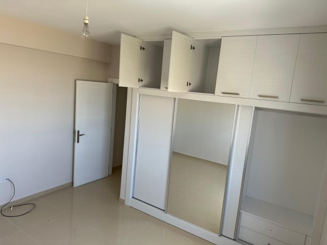 GAZİ MAĞUSA YENİBOĞAZİÇİNDE SATILIK DAİRE