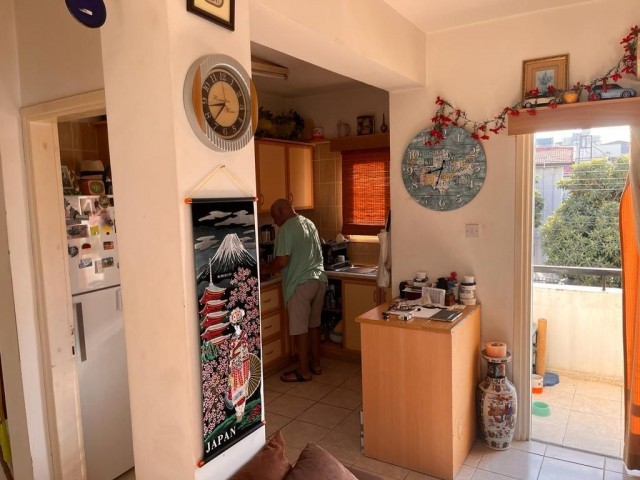 GİRNE MERKEZDE SATILIK 3+1 DAİRE