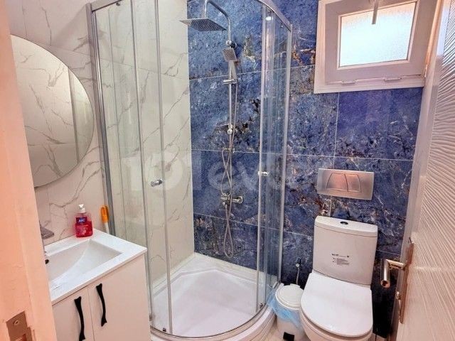 Edremit Bölgesinde Satılık 5+1 Müstakil Villa Ticari İzine Açık (Butik hotel Olabilir) - Fotoğraf 1