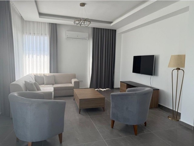 Alsancak Satlık 3+1 Özel Havuzlu Villa - Fotoğraf 2