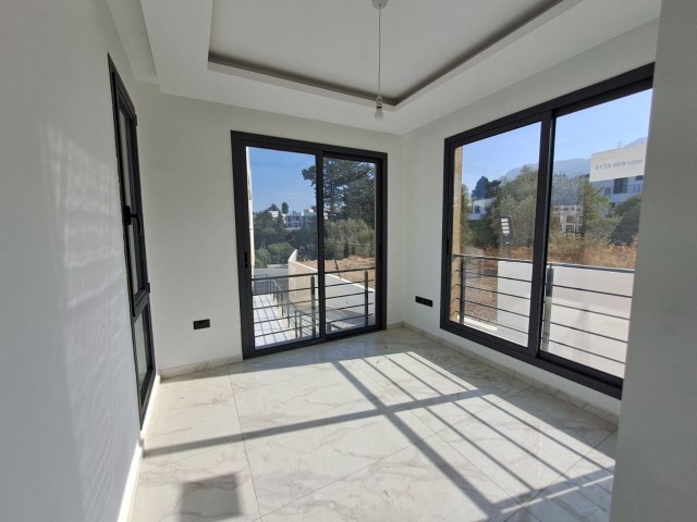Girne Alsancak'ta Modern 2+1 Daire - Satılık! - Fotoğraf 2