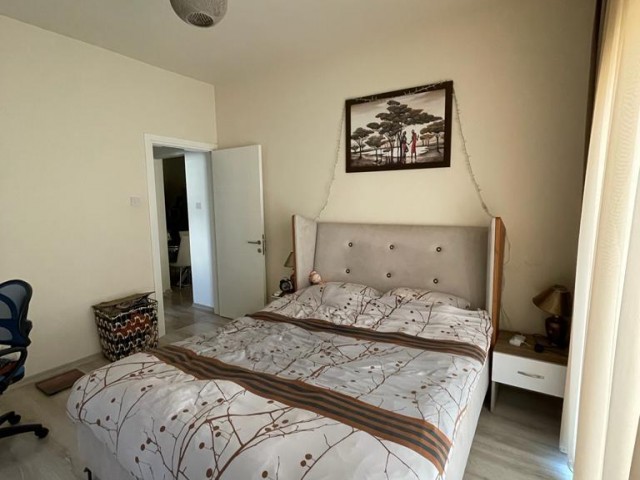 Tam Bir Yatırım Fırsatı!!! Kiracı ile birlikte Ortaköyde satılık 2+1 Penthouse - Fotoğraf 3