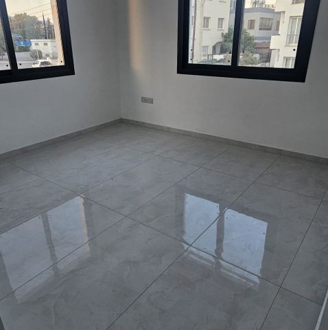 Geniş Teras , Modern Yaşam , Eşsiz Konum Hamitköy 2+1 Penthouse - Fotoğraf 2