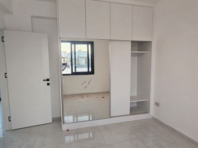 Geniş Teras , Modern Yaşam , Eşsiz Konum Hamitköy 2+1 Penthouse - Fotoğraf 4