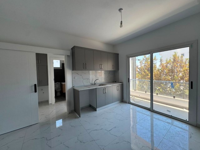 Lefkoşa Gönyeli'de Modern 2+1 Daireler - Fotoğraf 3