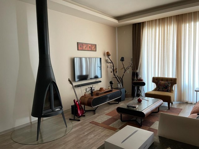 Ortaköyde Muhteşem Yatırım Fırsatı!! Kiracılı Satılık 2+1 Daire - Fotoğraf 1