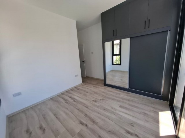 Lefkoşa Küçük Kaymaklı`da Hayalinizdeki Penthouse Sizleri Bekliyor - Fotoğraf 2