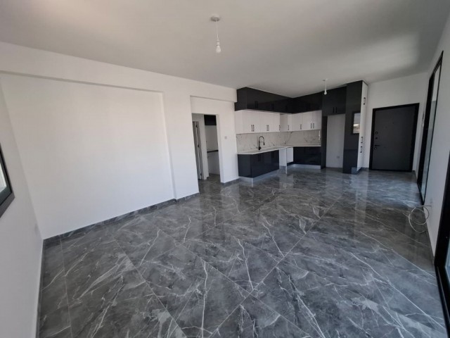 Lefkoşa Küçük Kaymaklı`da Hayalinizdeki Penthouse Sizleri Bekliyor - Fotoğraf 4