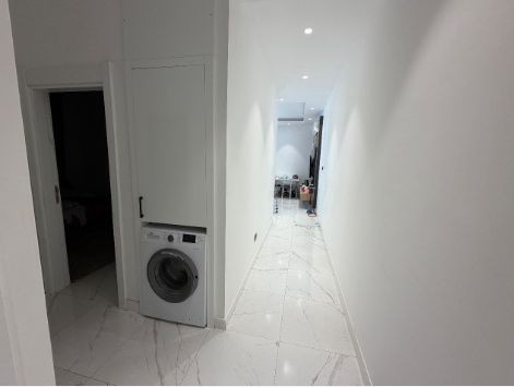 Girne Alsancak'ta 2+1 Ful Eşyalı Daire - Bahçe ve Otopark Seçenekleri ile Satılık - Fotoğraf 2