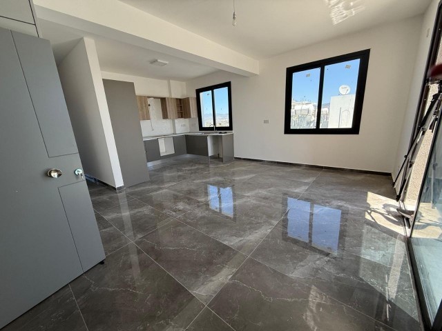 💎 Yatırımlık & Oturumluk! Küçük Kaymaklı’da Sıfır 3+1 Türk Malı Daire 🔑 - Fotoğraf 2