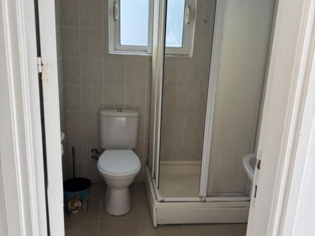 Girne Merkez’de Geniş Teraslı & Balkonlu Satılık 1+1 Daire | 85.000 STG