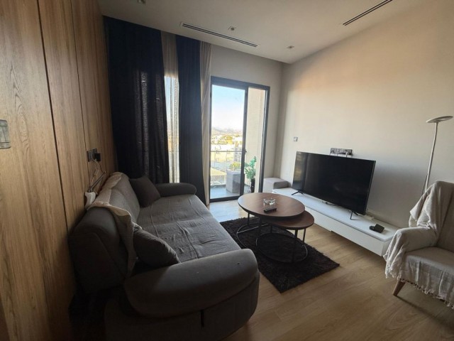 Küçük Kaymaklı’da Ticari İzinli, Eşyalı 2+1 Satılık Daire | 80 m² | 116.000 STG - Fotoğraf 2