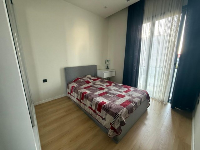 Küçük Kaymaklı’da Ticari İzinli, Eşyalı 2+1 Satılık Daire | 80 m² | 116.000 STG - Fotoğraf 3