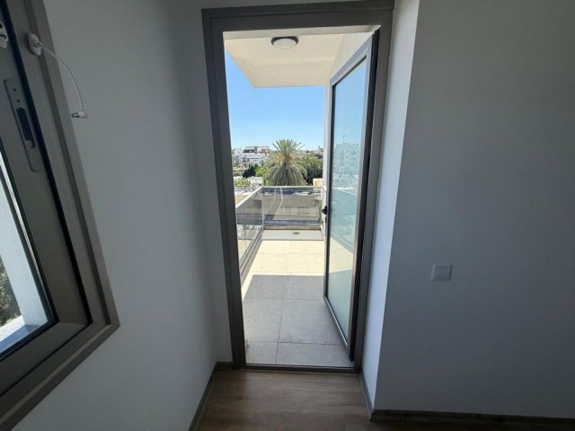 Küçük Kaymaklı Bölgesinde 3+1 Geniş Penthouse Daire - Fotoğraf 4