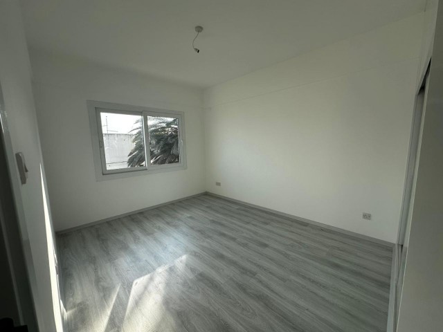 Küçük Kaymaklı Okullar Yolunda 3 Yatak Odalı GenişTeraslı Penthouse - Fotoğraf 3