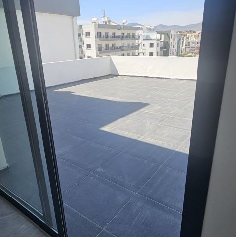 Hamitköy Lefkoşada Muhteşem Penthouse Muhteşem Fiyatla.. - Fotoğraf 3