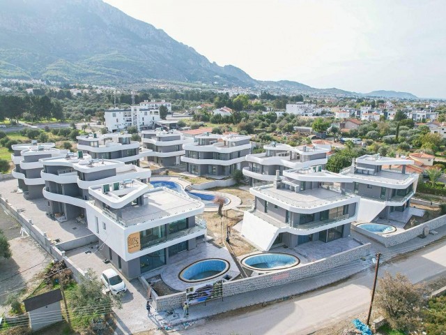 Girne Laptada Muhteşem Taşınmaya Hazır Satılık 4+1 Villa - Fotoğraf 4