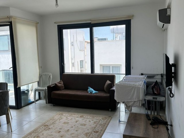 Lefkoşa Gönyeli'de Şehir Manzaralı, 2+1 Ful Eşyalı Daire Satılık!