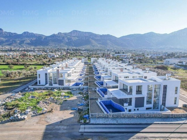 Girne Çatalköy Bölgesinde 3+2 - 5+2 Özel Havuzlu Satılık Hazır Villalar - Fotoğraf 4