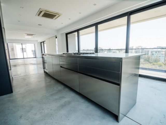 Girne Merkezde - Satılık Penthouse - Fotoğraf 4