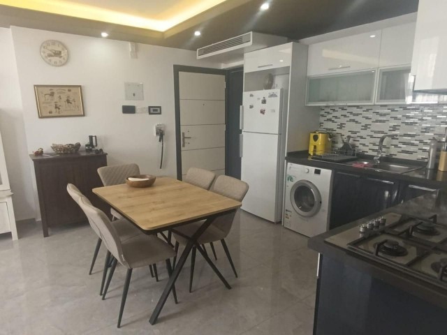 Lapta'da, ana yola yakın satilik 2+1 daire - Fotoğraf 1