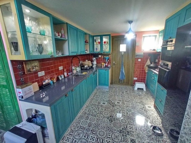 Girne'nin Esentepe bölgesinde satilik 2+1 iki katli loft daire - Fotoğraf 1