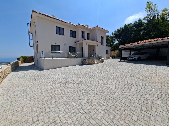 Satılık Villa-Arapköy, Girne