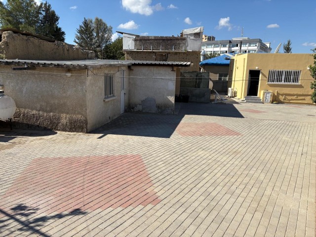 Lefkoşa Kızılbaş 3+1 Müstakil Ev - Fotoğraf 1