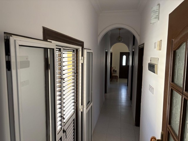 Lefkoşa Kızılbaş 3+1 Müstakil Ev - Fotoğraf 3