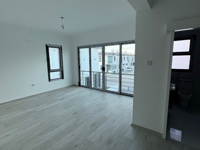 Lefkoşa Yenıkent 4+1 Müstakil Villa - Fotoğraf 4
