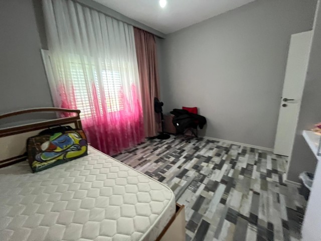 Lefkoşa Gaziköy 4+1 Müstakil Ev - Fotoğraf 3