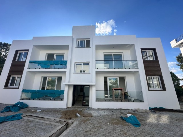 Girne Alsancak 3+1 zemin Kat Satılık Daire - Fotoğraf 2