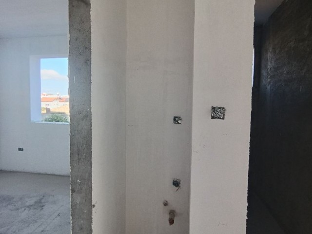 Lefkoşa Kızılbaş 2+1 Satılık Daire - Fotoğraf 3