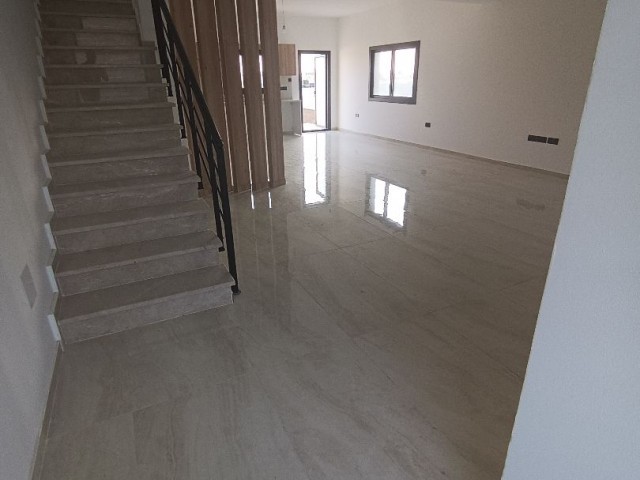 * Girne Boğaz 3+1 Satılık Villa - Fotoğraf 2