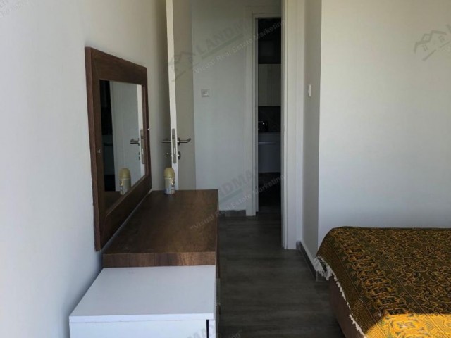 Kuzey Kıbrıs : Yeniboğaiçinde Güzel Bir Apartmanda Manzaralı 2+1 Satılık Daire - Fotoğraf 4