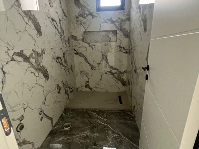 Lefkoşa/marmara da Türk Koçan Ensuıt Yatak Odalı Satılık 2+1 Daireler.. 0533 859 21 66 - Fotoğraf 1