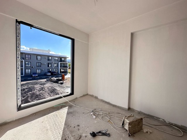 Alsancak'ta Elden Faizsiz Taksitle Satilik 2+1 Daire - Fotoğraf 1