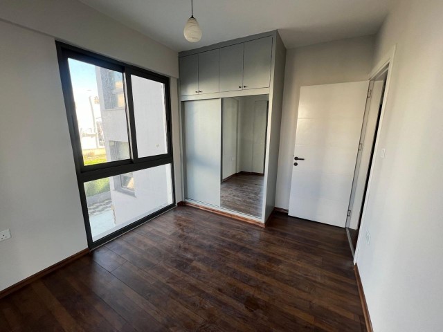 Lefkoşa Yenişehir Bölgesinde SATILIK 3+1 DAİRE - Fotoğraf 4