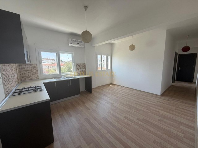 Lefkoşa Taşkınköy'de SATILIK 2+1 DAİRE - Fotoğraf 1